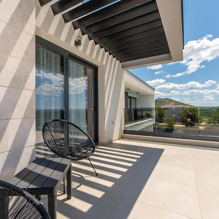 Beautiful In With Sauna بيت للعطل