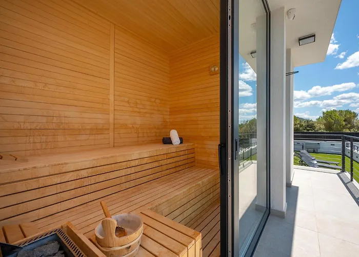 Beautiful In With Sauna