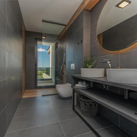 Beautiful In With Sauna Tatil Evi