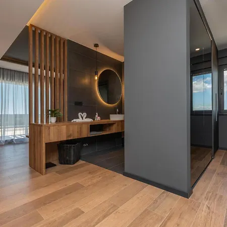 Vakantiehuis Luxurious In With Sauna *