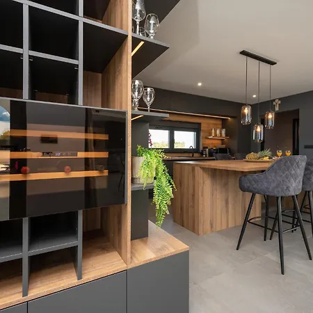 Beautiful In With Sauna Tatil Evi Kakma