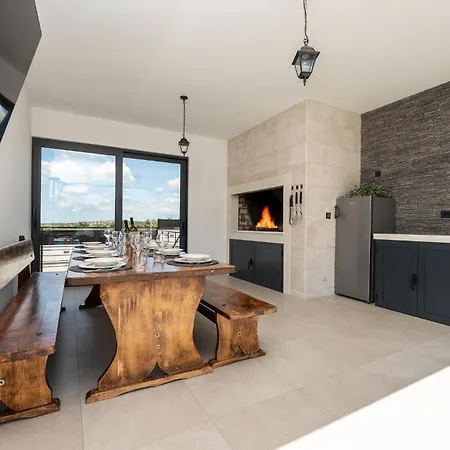 Beautiful In With Sauna Tatil Evi